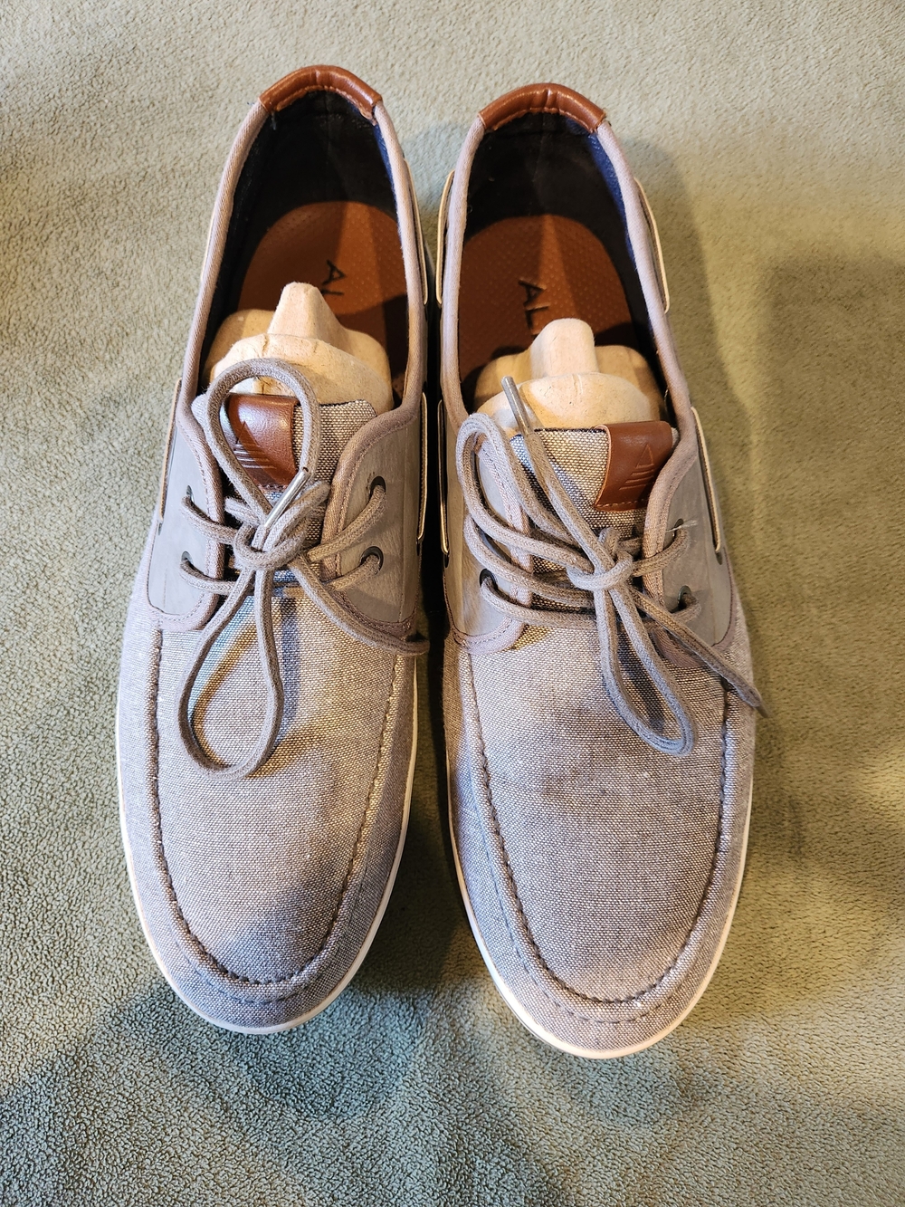 Aldo Light Gray Canvas Lace-Up Boat Shoes